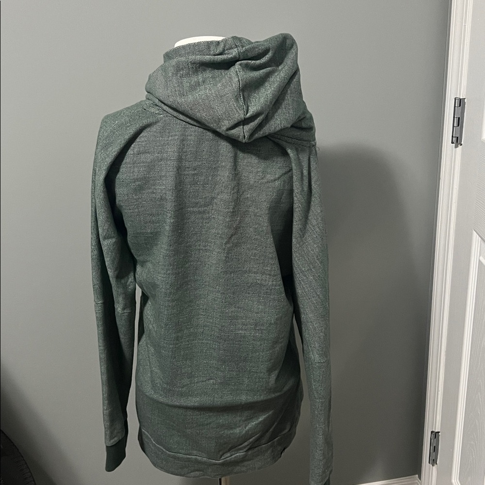 Emerald Nomis Hoodie | 50/50 Cotton-Poly Blend | Thumbhole Cozy Fit | Bundle🛍️ - Picture 4 of 14